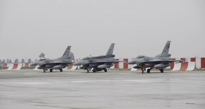 Diyarbakır'a savaş uçağı takviyesi