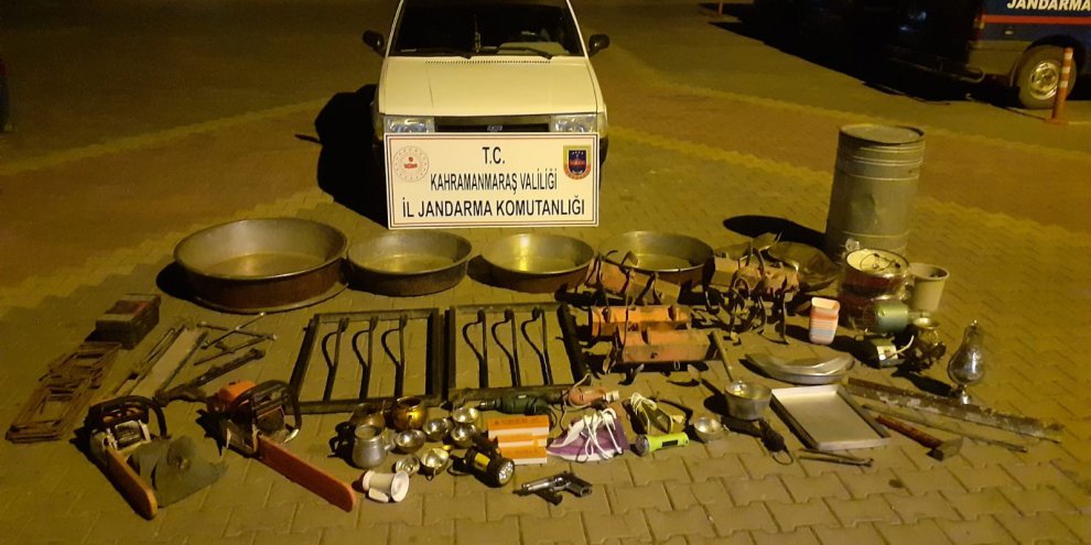 Bakır kazan ile tarhana çaldılar