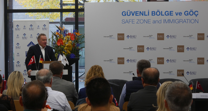 Enver Yücel: “Dünya ülkeleri Türkiye'ye haksızlık yapıyor”