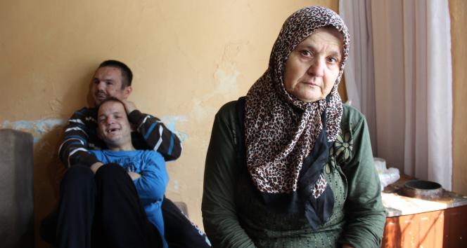 Zihinsel engelli 2 çocuk annesinin yaşam savaşı