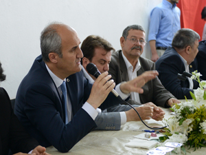 KÜÇÜK SANAYİ SİTESİNDE 27 GÜNDE 6 BİN TON ASFALT DÖKTÜK