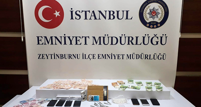 Taksiden indirilen İranlı yolcudan uyuşturucu çıktı