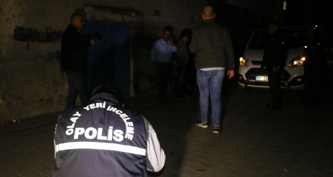 Komşu kavgası kanlı bitti: 1 ağır yaralı
