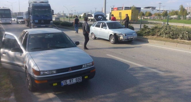 Yasak olan yerde yolcu indirdi, kazaya sebep oldu