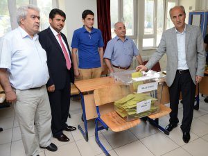 BAŞKAN OKAY: "DEMOKRASİNİN GEREĞİNİ YERİNE GETİRDİK"