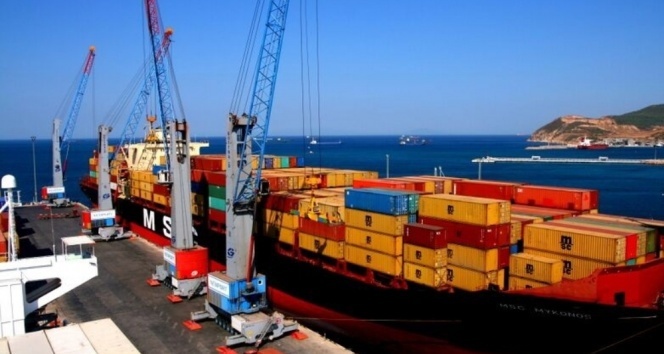 Sanayi üretimi Eylül'de arttı