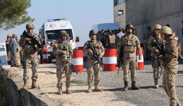 Mahallede başlayan silahlı kavga, karakolda sürdü: 6 yaralı