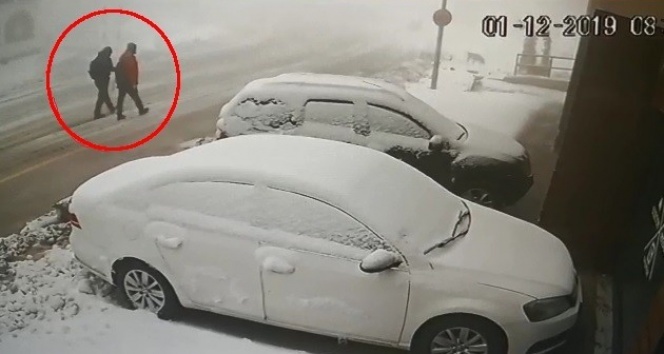 Kayıp iki dağcıyı arama çalışmaları 86 saate ulaştı