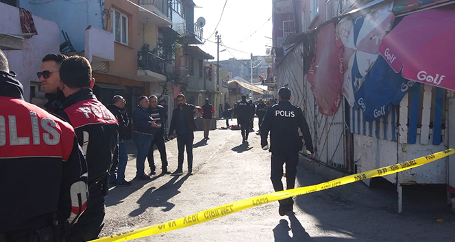 İzmir'de silahlı kavga: 10 yaralı, 6 gözaltı