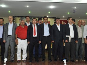 USTA ŞAİR MERHUM ABDURRAHİM KARAKOÇ ANILDI