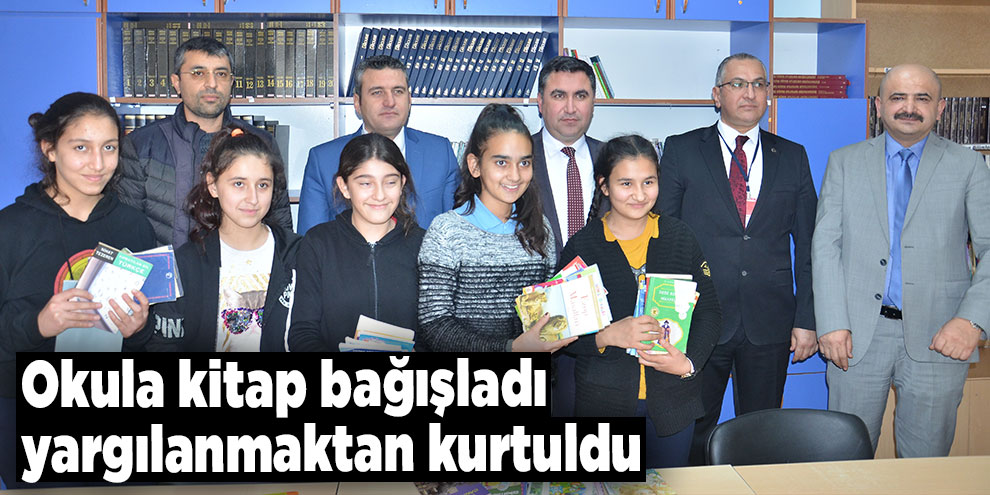 Okula kitap bağışladı, yargılanmaktan kurtuldu