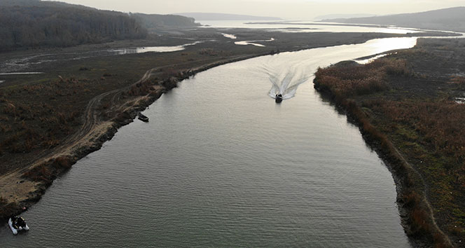 Terkos Gölü'nde kayıp 2 kişi aranıyor