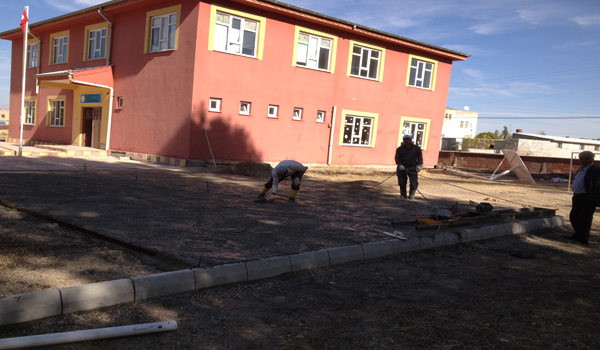 5 KÖY OKULUNDA SPOR ALANI OLUŞTURULDU