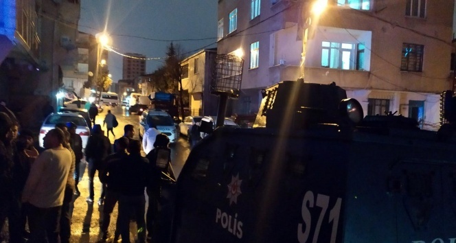 Küçükçekmece'deki silahlı kavgada bir kişi hayatını kaybetti