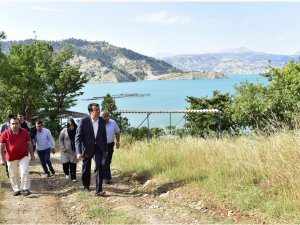 MENZELET'E 130 DÖNÜM MESİRE ALANI