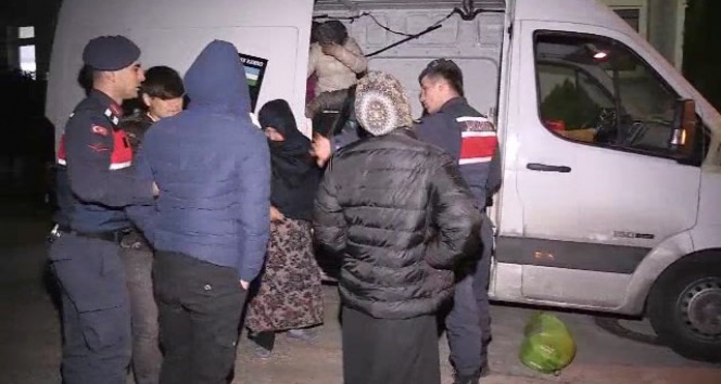 Osmangazi Köprüsünde 48 kaçak göçmen yakalandı