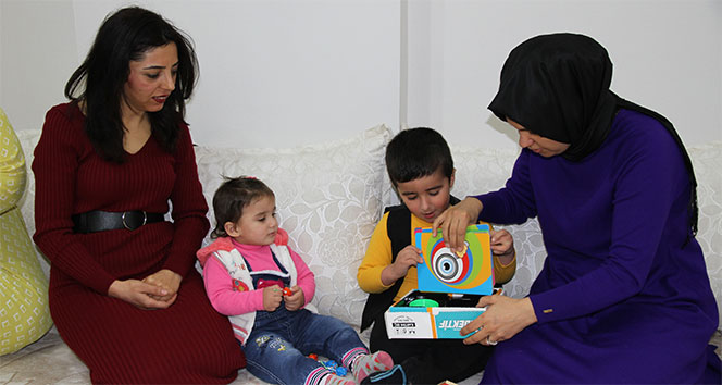 Cam kemik hastası Yusuf'un karne sevinci