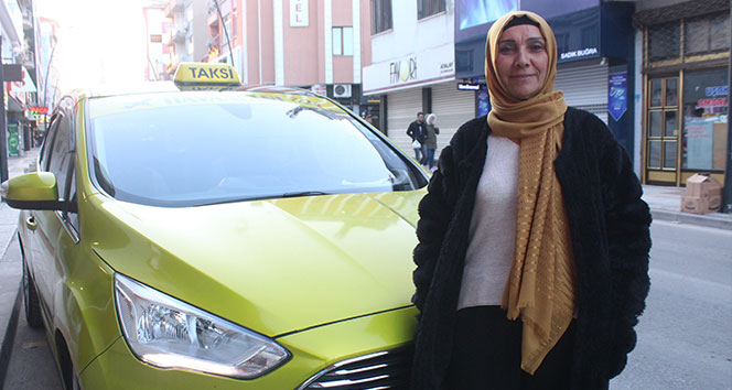 26 yıllık deneyimi, 52 yaşında taksici yaptı
