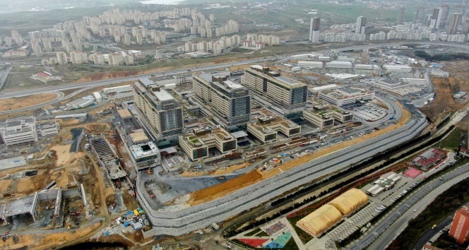İBB şehir hastanesinin yol inşaatlarını durdurdu