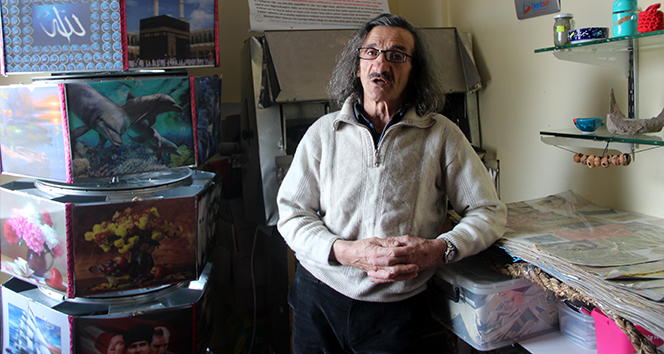 81 il 800 ilçe gezdi, kendisini filozof ilan etti