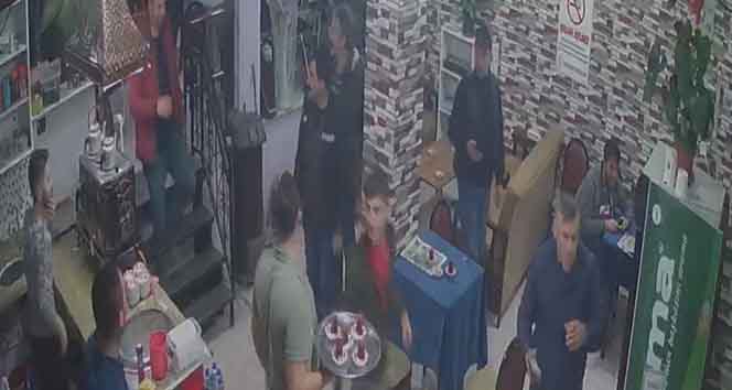 Deprem Balıkesir'de kameralara böyle yansıdı