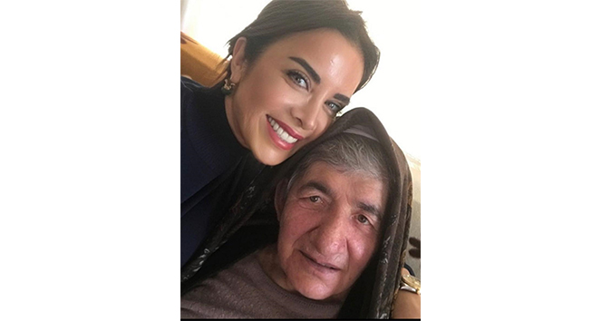 Aşık Veysel'in kızı hayatını kaybetti