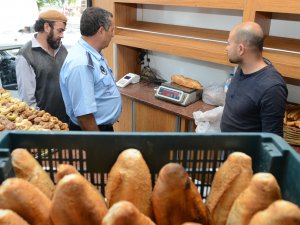 DULKADİROĞLU'NDA SAĞLIKSIZ EKMEK ÜRETİMİNE GEÇİT YOK