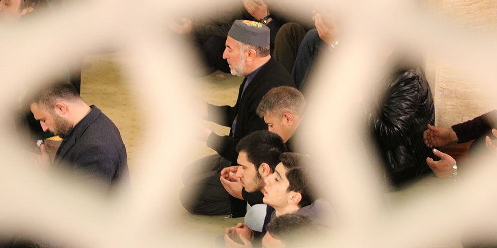 Regaip Kandili’nde Abdülhamit Han Cami doldu taştı