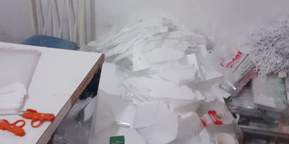 Kaçak maske üretimi yapan işyeri mühürlendi