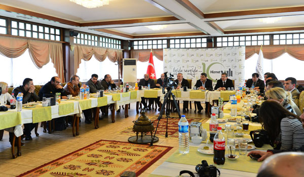 BAŞKAN POYRAZ: ARAYA KİMSE NİFAK SOKAMAZ