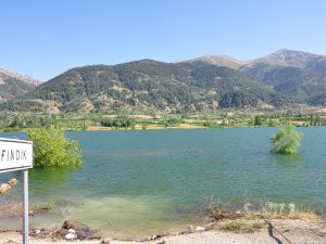 BARAJ MAĞDURU ÇERKESLER, ÇADIRA MAHKUM OLDU