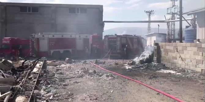 Kahramanmaraş’ta fabrika yangını!