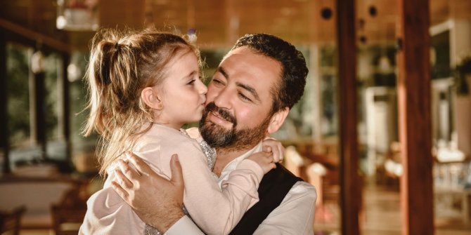 Elbistan Belediyesi yeni doğan her bebeğe altın takacak!