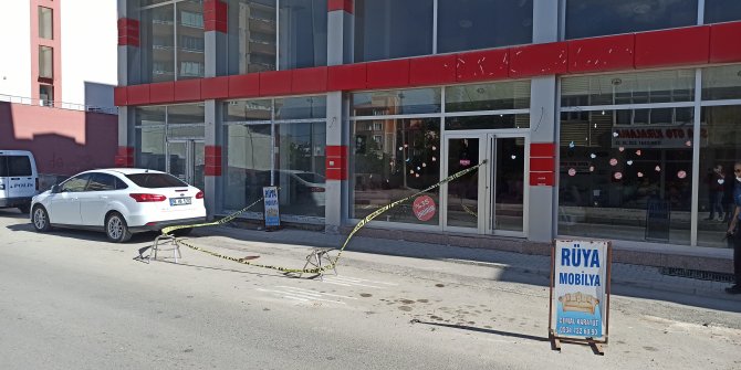 Kahramanmaraş'ta apartmanın 6'ncı katından düşen kadın hayatını kaybetti!