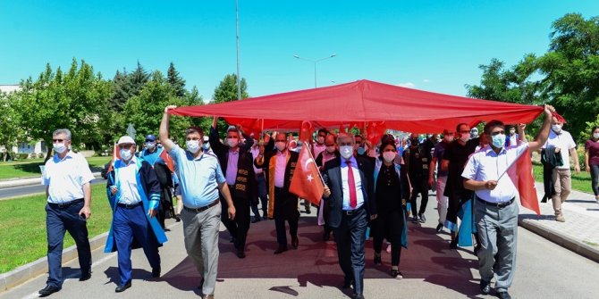 KSÜ, 15 Temmuz Şehitlerini Yâd Etmek İçin Yürüdü