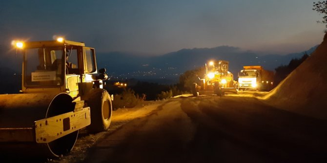 Büyükşehir Belediyesi’nden gece mesaisi