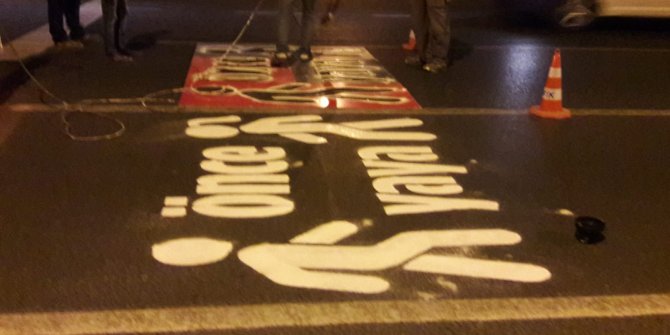 Yol çizgi çalışmalarına hız kesmeden devam ediliyor