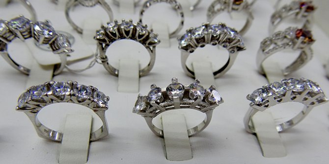 Gümüş alanlar dikkat! Altınla yarışıyor