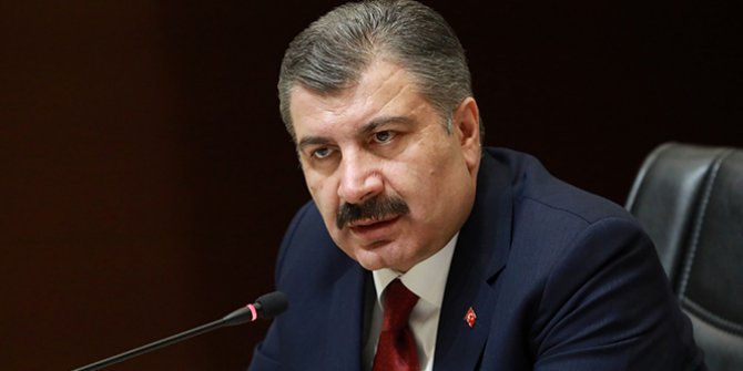 Bakan Koca: 'Yüz yüze eğitim en az bir ay başlatılmamalı'