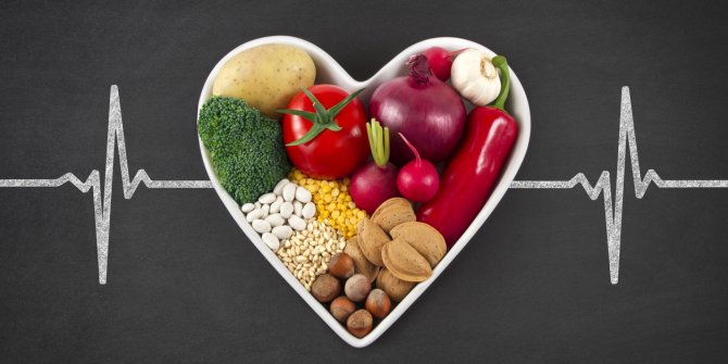 Kalp sağlığınız için öğünlerinizde yağlı tohumlara yer açın