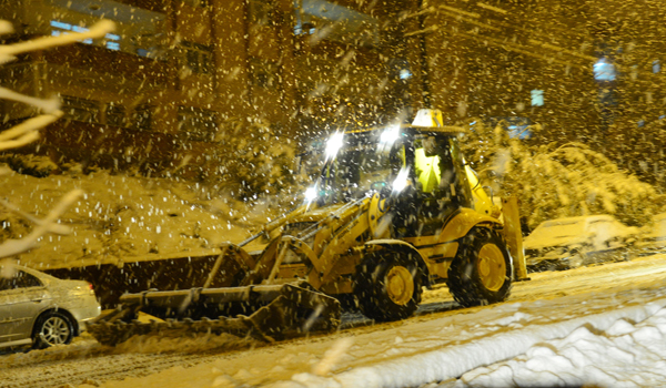 KARLA MÜCADELEDE GECE MESAİSİ