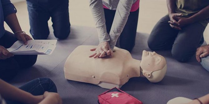 İlk Yardımda Doğru Bilinen 10 Yanlış!