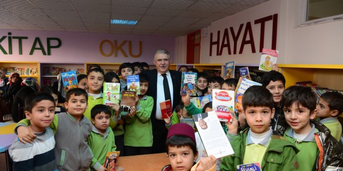 Başkan Mahçiçek: Türk Dili’ni seviniz!