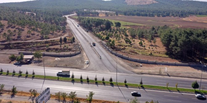Kahramanmaraş’ta yeni şehir mezarlığının yolu tamamlandı