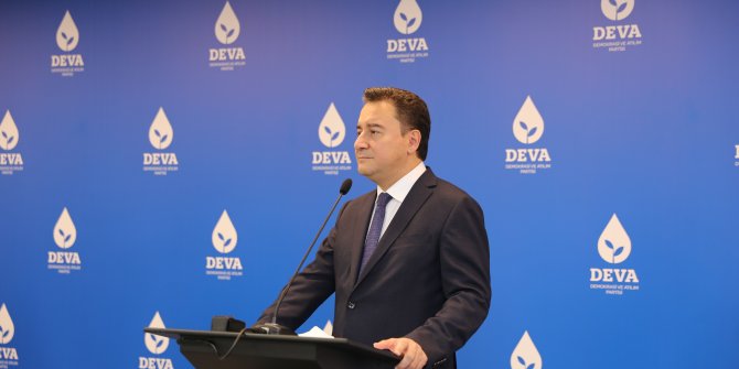 Babacan: Milliyetçilik bu ülkenin her bir vatandaşını aynı samimiyetle kucaklayabilmektir