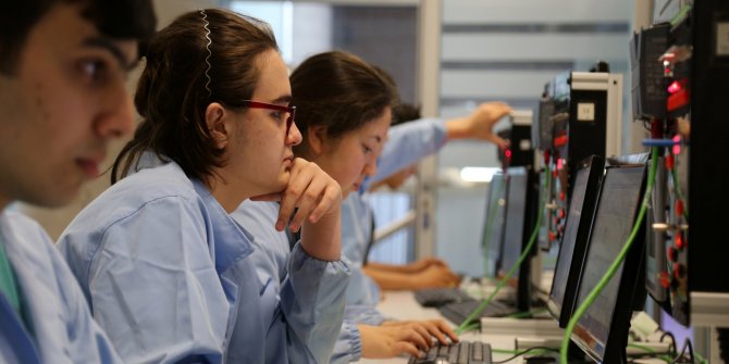 Mesleki ve Teknik Anadolu Liselerinde yeni eğitim modeli: Akademik paket