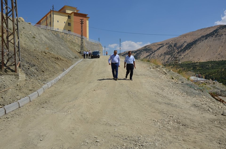 ÇAĞLAYANCERİT YOL ÇALIŞMALARI BAŞLIYOR