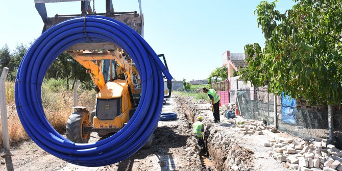 Güzelyurt Mahallesinde içme suyu çalışmaları devam ediyor