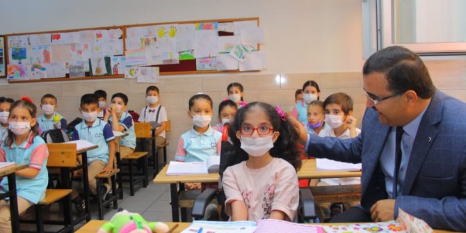 Kahramanmaraş'ta 2021-2022 Eğitim ve Öğretim Yılının İlk Ders Zili Çaldı