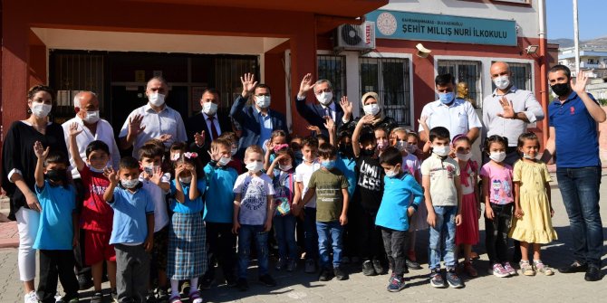 Başkan Güngör öğrencilerin mutluluğunu paylaştı